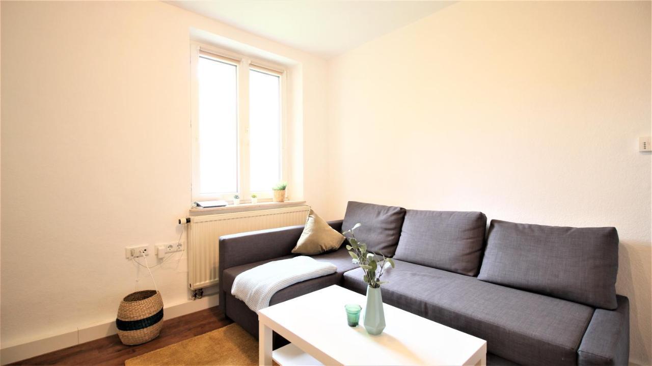 Zentral Wohnen - Inkl. Privatem Stellplatz Apartment Wurzburg